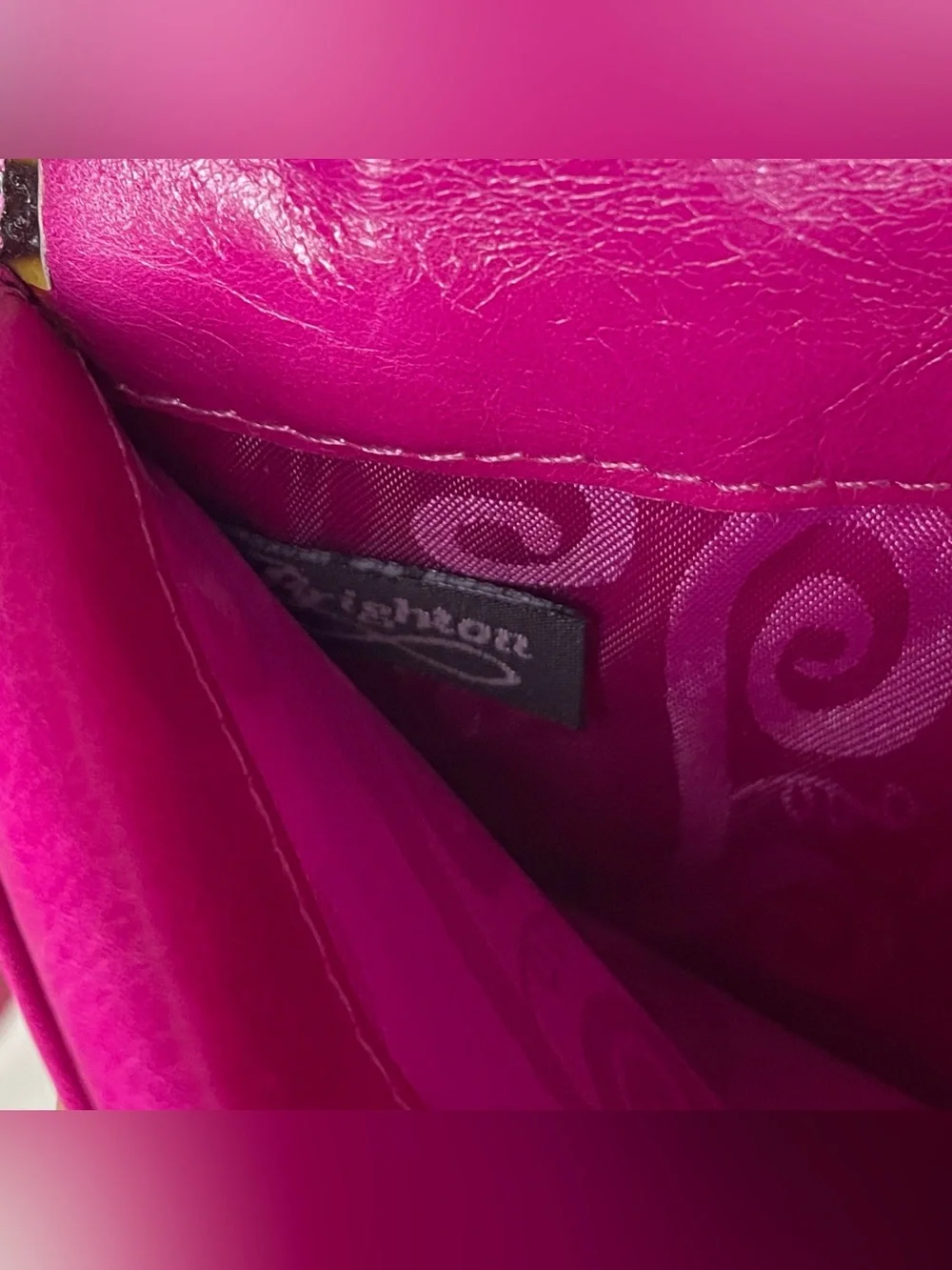 Brighton listing magenta
